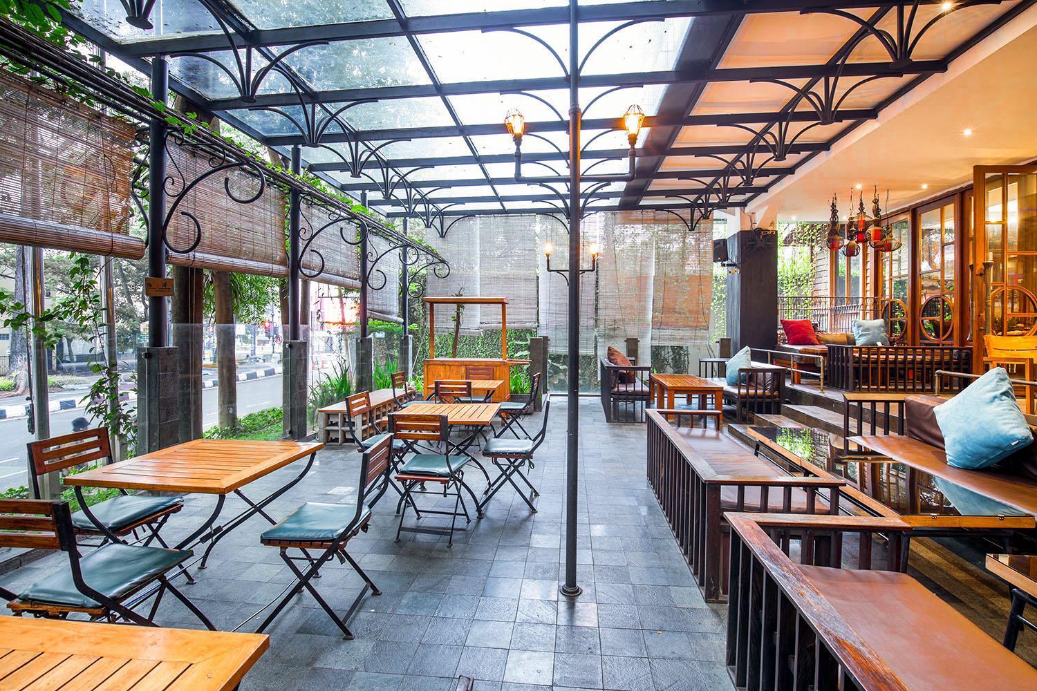 万隆达戈1O1酒店 外观 照片